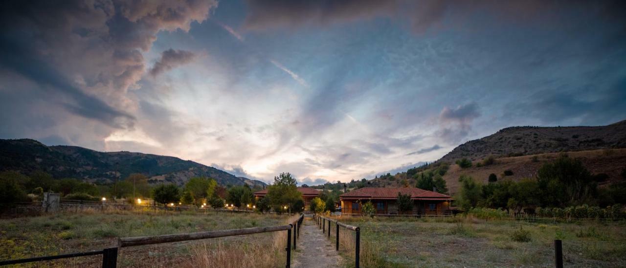 Orias Guesthouse & Farm 卡拉维塔 外观 照片