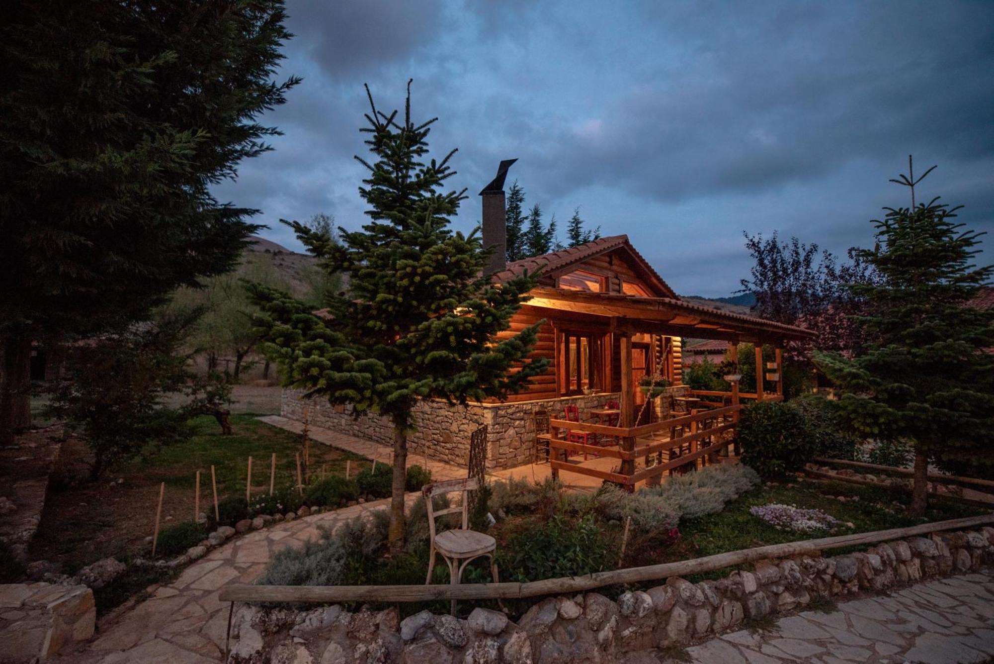 Orias Guesthouse & Farm 卡拉维塔 外观 照片
